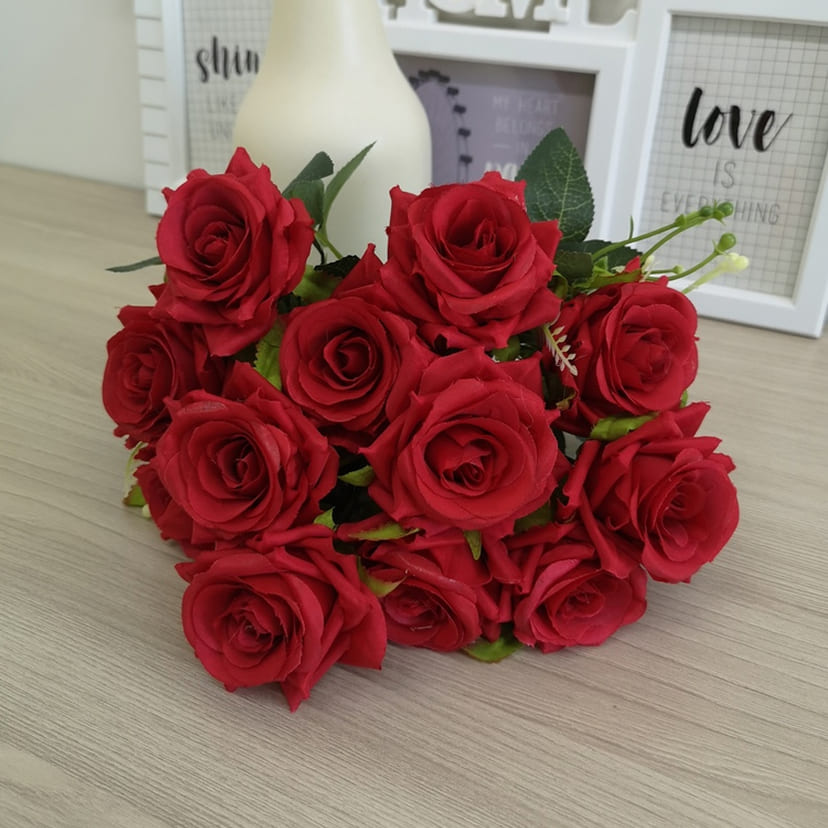 Искусственные цветы в Сочи | Цветы искусственные «Розы острые», красные, букет