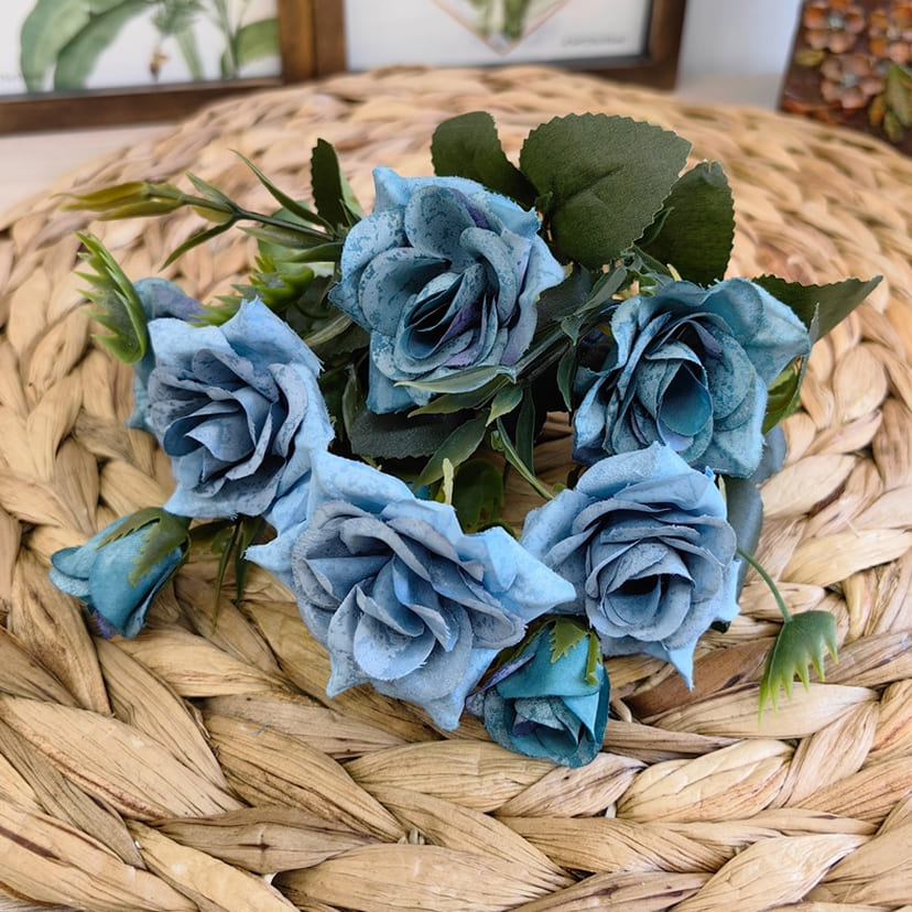 Искусственные цветы в Сочи | Цветы искусственные «Розы», синие, букет